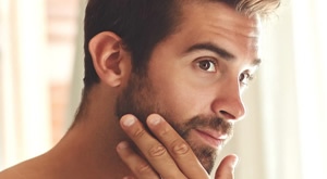 UKLONITE OŽILJKE uz Mikroscalp tretman u Studiju ljepote by Goga - tehnika koja precizno KAMUFLIRA ožiljke na glavi ili bradi, stvarajući izgled prirodne kose ili dlačica!
