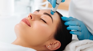POTPUNI RESTART VAŠEG LICA! Do SAVRŠENE KOŽE u samo 5 koraka u La Camilla beauty baru u Zagrebu: Hydrafacial, ultrazvučna ŠPATULA, led maska i hladni čekić za DUBINSKO čišćenje i sjaj!