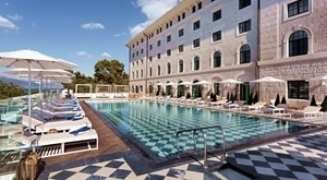 Brutalni SPA paket u Trogiru: 2 noćenja za 2 osobe u Hotelu Brown Beach House 4*! Kraljevski DORUČAK, neograničen wellness, sauna i jacuzzi te opcija 25 minuta MASAŽA! Iskoristi top popust!