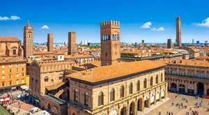 [24. - 25. 10.] ZAGRIZI PUTOVANJE: BOLOGNA! Grad crvenih krovova, arkada i najbolje hrane za 1 osobu: uključen autobusni prijevoz, 1 noćenje s POLUPANSIONOM u hotelu, lokalni vodič i osiguranje!