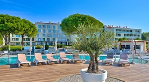 Ulovite savršen OBITELJSKI BIJEG u Medulin uz Park Plaza Belvedere 4*! 2 noćenja za 2 ili 3 odrasle osobe i do 2 djece - uz POLUPANSION, bazen, SPA, slatki poklon te popust na wellness tretmane!