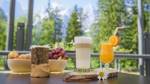 Hotel Špik 3* - Wellness odmor, Gozd Martuljek, Kranjska Gora, Slovenija - 259 EUR - 2x noćenje u dvokrevetnoj sobi 3* za 2 osobe (1 dijete do 12 godina besplatno), Polupansion (buffet doručak i večera)
