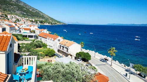 Hotel Sol - Last minute u srcu Bola, Bol, otok Brač, Dalmacija, Hrvatska - 179 EUR - 2x noćenje u Studio apartmanu za 2 osobe, Doručak
