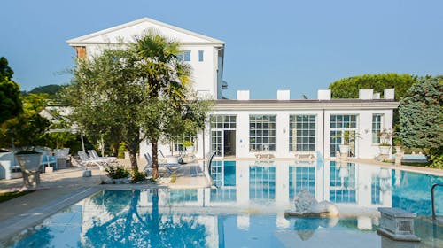 Hotel Bellavista Terme - Odmor u Italiji, Montegrotto Terme, Italija - 344 EUR - 3x noćenje u Standard dvokrevetnoj sobi za 2 osobe (1 dijete do 6 godina besplatno), Doručak