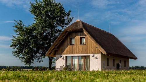 Panonsko selo - Odmor u Prekmurju - Dvokrevetna soba u potkrovlju, Moravske Toplice, Slovenija - 151 EUR - 2x noćenje u dvokrevetnoj sobi u potkrovlju za 2 osobe, 2x karte za kupanje u Termama 3000