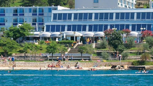 Hotel Plavi Plava Laguna - Ljeto u Poreču, Poreč, Istra, Hrvatska - 885 EUR - 7x noćenje u Economy sobi za 2 osobe, Polupansion