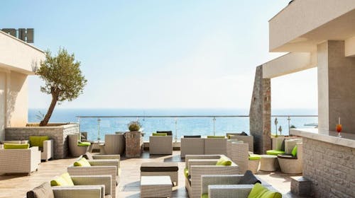 Vile Oliva Petrovac - Kraj ljeta za parove, Petrovac na Moru, Crna Gora - 1.155 EUR - 7x noćenje u Standard dvokrevetnoj sobi u vilama (1 francuski ležaj) za 2 osobe, All inclusive