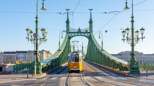 Escala Hotel & Suites Budapest - Obiteljski odmor, Budimpešta, Mađarska - 329 EUR - 3x noćenje u dvosobnom apartmanu za 4 osobe, Buffet doručak