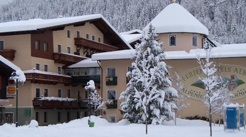 Ferienhotel Alber – Odmor u zagrljaju planina, Mallnitz, Austrija - 640 EUR - 4x noćenje u dvokrevetnoj sobi za 2 osobe, Polupansion (buffet doručak i večera u 4 slijeda sa salatnim bifeom)