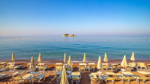 Hotel Palas Petrovac - Ljeto u Petrovcu, Petrovac, Crna Gora - 1.143 EUR - 4x noćenje u Standard dvokrevetnoj sobi s pomoćnim krevetom za 3 osobe, Polupansion (buffet doručak i večera)