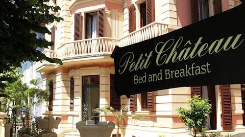 Petit Chateau - Odmor u Toskani , Montecatini Terme, Toskana, Italija - 169 EUR - 2x noćenje u dvokrevetnoj Standard sobi za 2 osobe, Boca toskanskog vina