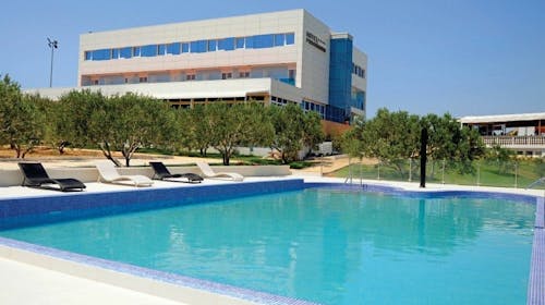 Hotel Panorama - Početak ljeta u Šibeniku, Šibenik, Dalmacija, Hrvatska - 344 EUR - 2x noćenje u dvokrevetnoj Standard sobi za 2 osobe, Polupansion