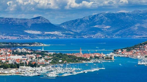 Hotel Villa Four Pearls Trogir - Ljetni odmor uz more, Trogir, Dalmacija, Hrvatska - 1.275 EUR - 5x noćenje u Family apartmanu za 2 osobe (2 djece do 18 godina besplatno), All inclusive