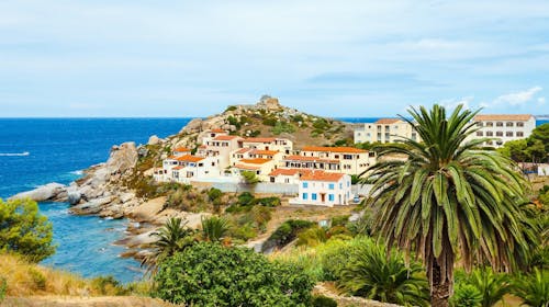 Ljetni odmor na Korzici, Korzika, Francuska - 2.099 EUR - 7x noćenje noćenje u apartmanu ili hotelu za 2 osobe, Povratna avio karta Beč - Ajaccio - Beč
