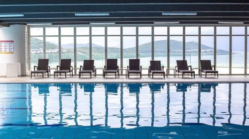 Grand Hotel Neum - Prvosvibanjski wellness odmor uz more, Neum, Bosna i Hercegovina - 417 EUR - 3x noćenje u dvokrevetnoj sobi s balkonom morska strana za 2 osobe (1 dijete do 2,99 godina i 1 dijete do 6,99 godina besplatno), Polupansion