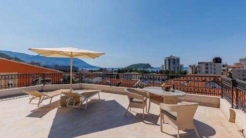 Hotel Kadmo by Aycon - Obiteljski kraj ljeta, Budva, Crna Gora - 637 EUR - 5x noćenje u dvokrevetnoj Standard sobi za 2 osobe (1 dijete do 11,99 godina besplatno), Doručak