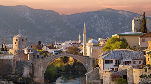Villa Divani - Proljeće u Mostaru, Mostar, Bosna i Hercegovina - 132 EUR - 2x noćenje u Superior sobi za 2 osobe, Doručak