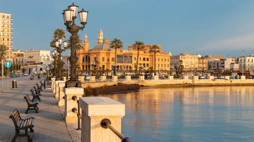 Ljetni odomor u Bariju, Bari, Italija - 799 EUR - 4x noćenje u apartmanu ili hotelu za 2 osobe, Doručak