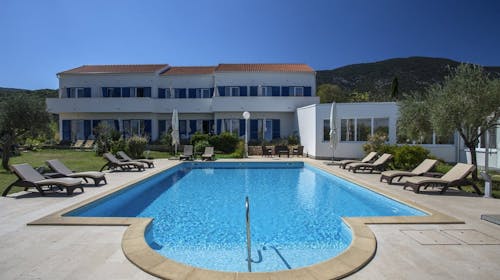 Hotel Manora - Odmor na Malom Lošinju uz polupansion, Nerezine, Mali Lošinj, Hrvatska - 379 EUR - 2x noćenje u dvokrevetnoj Standard sobi za 2 osobe (1 dijete do 6,99 godina i 1 dijete do 2,99 godina besplatno), Polupansion