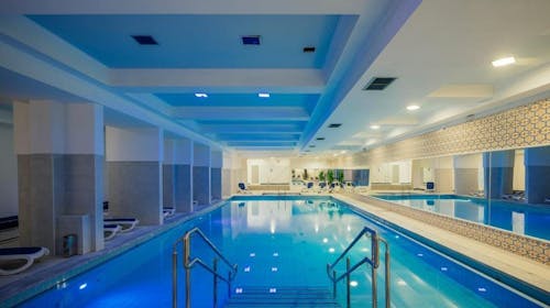 Maslinica Resort - Kamp Oliva - Proljeće s polupansionom, bazenom i wellnessom za 4 osobe, Rabac, Istra, Hrvatska - 326 EUR - 2x noćenje u Comfort mobilnoj kućici za 4 osobe, Polupansion