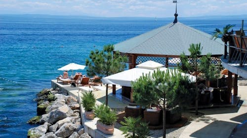 Apartmani Kestenovi dvori - Odmor na Opatijskoj rivijeri, Lovran, Hrvatska - 80 EUR - 2x noćenje u apartmanu za 4 osobe, Posteljina i ručnici