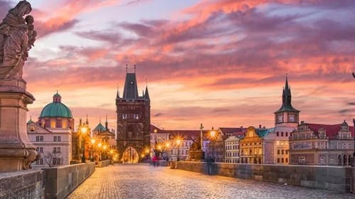 A&O Prague Rhea - Odmor u Pragu, Prag, Češka - 134 EUR - 2x noćenje u dvokrevetnoj Standard sobi za 2 osobe (2 djece do 17 godina besplatno), Buffet doručak