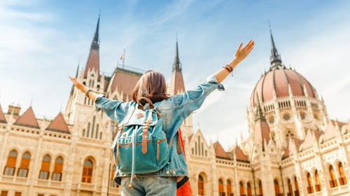 A&O Hotel Budapest City - Moderan hotel u srcu Budimpešte, Budimpešta, Mađarska - 67 EUR - 1x noćenje u dvokrevetnoj Standard sobi ili obiteljskoj sobi za 2 osobe (2 djece do 17 godina besplatno), Buffet doručak