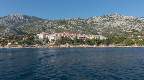Hotel Zagreb Karlobag - All inclusive light ljeto - Soba s balkonom, Karlobag, Hrvatska - 686 EUR - 5x noćenje u dvokrevetnoj sobi s balkonom za 2 osobe (1. dijete do 11,99 godina besplatno i 2. dijete do navršene 1 godine besplatno), All inclusive light