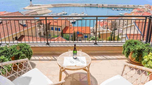 Luštica bay Vacation homes - Obiteljsko vrhunsko ljeto na Luštici s pogledom na more, Tivat, Crna Gora - 255 EUR - 2x noćenje u jednosobnom apartmanu Residence Marina pogled na more za 2 osobe (1 dijete do 12,99 godina besplatno), Pristup plaži Chedi
