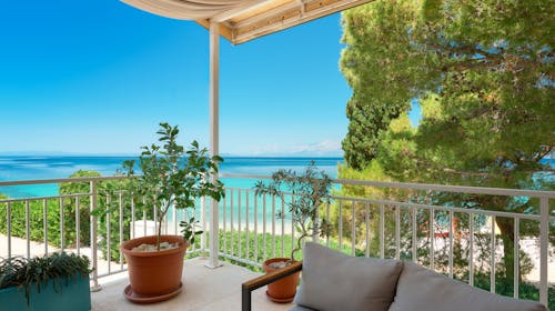 Hotel Faraon - All inclusive obiteljski pozdrav ljetu u Dalmaciji, Trpanj, Dalmacija, Hrvatska - 636 EUR - 3x noćenje u obiteljskoj Comfort sobi bez balkona (pogled park) za 2 osobe (2 djece do 11,99 godina besplatno), All inclusive s uključenim pićem uz obroke