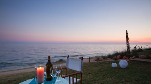 Apartmani Erica Pineta - Obiteljski proljetni vikend odmor u Novigradu , Novigrad, Istra, Hrvatska - 250 EUR - 2x noćenje u dvosobnom apartmanu Erica Lux s terasom ili dvorištem (ovisno o raspoloživosti) za 4 osobe, Posteljina i ručnici