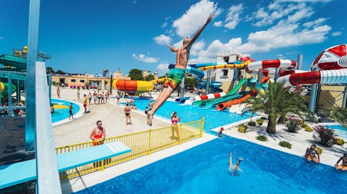 Crvena Luka Resort & Dalmaland - Ljetni praznici u Dalmaciji , Biograd na Moru, Dalmacija, Hrvatska - 1.499 EUR - 7x noćenje u prostranoj Superior sobi za 2 osobe (1 dijete do 11,99 godina i 1 dijete do 4,99 godina besplatno), Polupansion