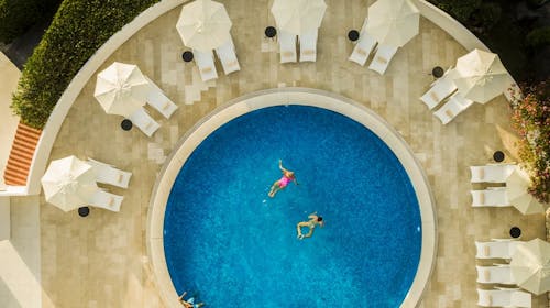 Aminess Younique Liburna Hotel - Obiteljsko ljeto na Korčuli, Korčula, Dalmacija, Hrvatska - 922 EUR - 4x noćenje u dvokrevetnoj Superior sobi s balkonom za 2 osobe (1 dijete do 9,99 godina besplatno), Polupansion