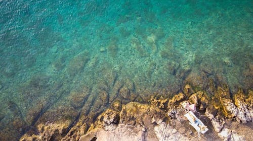 Aminess Younique Liburna Hotel - Obiteljsko ljeto na Korčuli, Korčula, Dalmacija, Hrvatska - 983 EUR - 4x noćenje u dvokrevetnoj Superior sobi s balkonom za 2 osobe (1 dijete do 9,99 godina besplatno), Polupansion