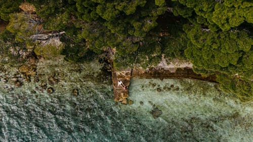 Sagitta Holiday Resort - Obiteljsko ljeto u Omišu - Superior soba, Omiš, Dalmacija, Hrvatska - 1.695 EUR - 5x noćenje u Superior dvokrevetnoj sobi s balkonom (morska strana) za 2 osobe (1 dijete do 13,99 godina i 1 dijete do 2,99 godina besplatno), All inclusive