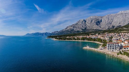 Villa Marello - Last minute obiteljsko ljeto na Makarskoj rivijeri, Promajna, Makarska rivijera, Dalmacija, Hrvatska - 552 EUR - 3x noćenje u dvokrevetnoj Deluxe sobi za 2 osobe, Polupansion