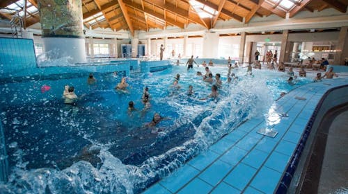 Hotel Zagi & Aqua Vivae - Termalni odmor u Zagorju za velike obitelji, Oroslavje, Hrvatska - 555 EUR - 3x noćenje u obiteljskoj sobi za 2 osobe (2 djece do 11,99 godina i 2 djece do 4,99 godina besplatno), Polupansion (buffet doručak i večera)