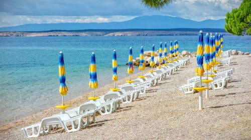 Hotel Omorika - Obiteljsko ljeto s punim pansionom, Crikvenica, Hrvatska - 2.539 EUR - 7x noćenje u dvokrevetnoj Superior sobi s balkonom i dva dodatna ležaja (morska strana) za 2 osobe (2 djece do 11,99 godina besplatno), Puni pansion