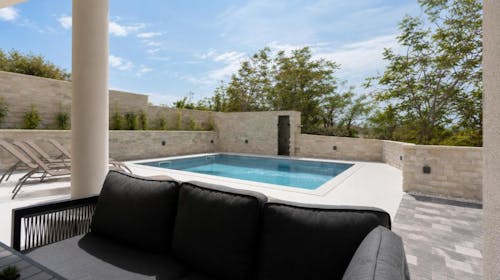 Noelia Pool Residence - Rujan u apartmanu u Novalji, Novalja, Hrvatska - 258 EUR - 3x noćenje u jednosobnom apartmanu (2+2) za 4 osobe, Korištenje vanjskog bazena