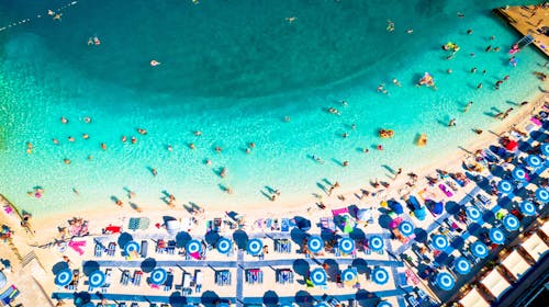 Hotel Selce - Ljetni last minute odmor tik uz obalu, Selce, Hrvatska - 1.139 EUR - 7x noćenje u dvokrevetnoj sobi u mansardi za 2 osobe (1 dijete do 6,99 godina besplatno), Polupansion