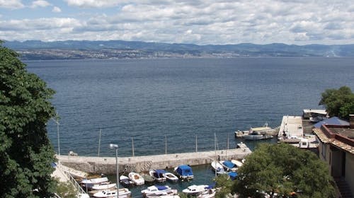 Hotel Park - Ljeto u Lovranu, Lovran, Hrvatska - 516 EUR - 3x noćenje u dvokrevetnoj Standard sobi za 2 osobe (1. dijete do 13,99 godina i 2. dijete do 2,99 godina besplatno), Polupansion (doručak i večera)