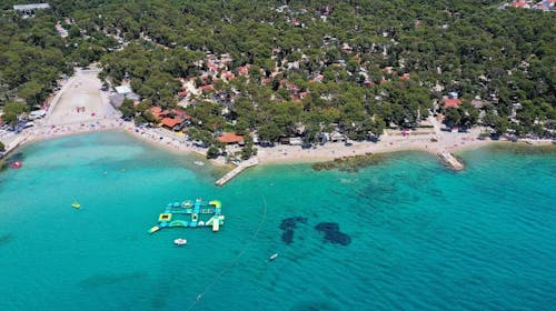 Ilirija Resort - Hotel Ilirija - Odmor u kolovozu s punim pansionom u Biogradu - Posebna akcija, Biograd na Moru, Dalmacija, Hrvatska - 1.869 EUR - 7x noćenje u dvokrevetnoj Superior sobi za 2 osobe (1 dijete do 12 godina i 1 dijete do 7 godina besplatno), Puni pansion