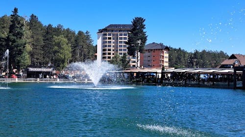 Anika Lake View Zlatibor - Odmor u centru Zlatibora, Zlatibor, Srbija - 145 EUR - 3x noćenje u apartmanu s jednom spavaćom sobom za 4 osobe, Korištenje inventara