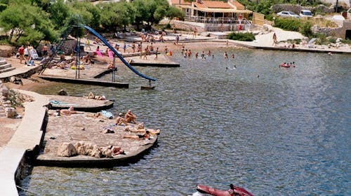 Aparthotel Tamarix - Ljeto u čarobnoj uvali za 4 osobe - Dvoetažni apartman, Vinjerac, Hrvatska - 370 EUR - 2x noćenje u luksuznom dvoetažnom apartmanu za 4 osobe, Korištenje posteljine i ručnika