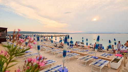 Hotel Selce - Last minute ljetni odmor tik uz obalu, Selce, Hrvatska - 493 EUR - 3x noćenje u dvokrevetnoj sobi u mansardi za 2 osobe (1 dijete do 6,99 godina besplatno), Polupansion
