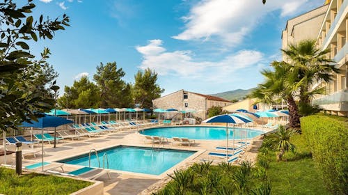 Sunny Rabac by Valamar - Ljetni odmor za parove, Rabac, Hrvatska - 335 EUR - 2x noćenje u dvokrevetnoj sobi za 2 osobe, Sunny puni pansion