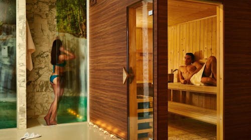 Hotel Phoenix - City break u Zagrebu tijekom tjedna, Zagreb, Hrvatska - 89 EUR - 1x noćenje u Elegance dvokrevetnoj sobi za 2 osobe, Doručak