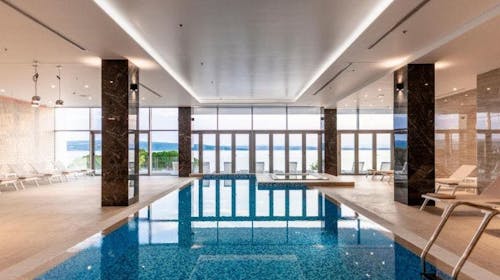 Hotel Miramare - Luksuzno ljeto udvoje - Posebna akcija, Crikvenica, Hrvatska - 1.440 EUR - 5x noćenje u dvokrevetnoj Superior sobi za 2 osobe, Polupansion