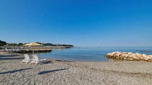 Apartments Stella Plava Laguna - Last minute obiteljsko ljeto u Istri, Umag, Hrvatska - 364 EUR - 3x noćenje u Classic apartmanu 2+1 s balkonom (park strana) za 3 osobe, Korištenje vanjskog bazena s morskom vodom