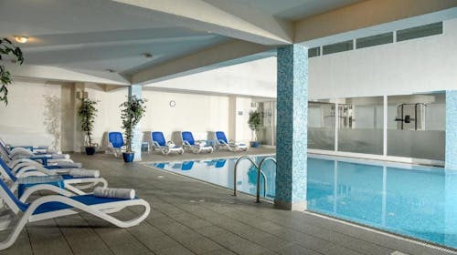Hotel Park - Jesen i zima u Lovranu, Lovran, Hrvatska - 174 EUR - 2x noćenje u dvokrevetnoj Standard sobi za 2 osobe (1. dijete do 13,99 godina i 2. dijete do 2,99 godina besplatno), Polupansion (doručak i večera)